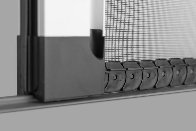 Mosquitera lateral plana